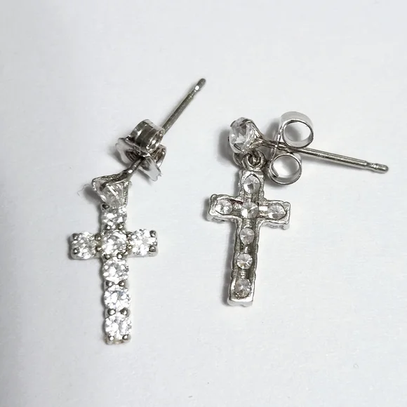 10K white Gold Cross Earrings - Picture 5 of 6